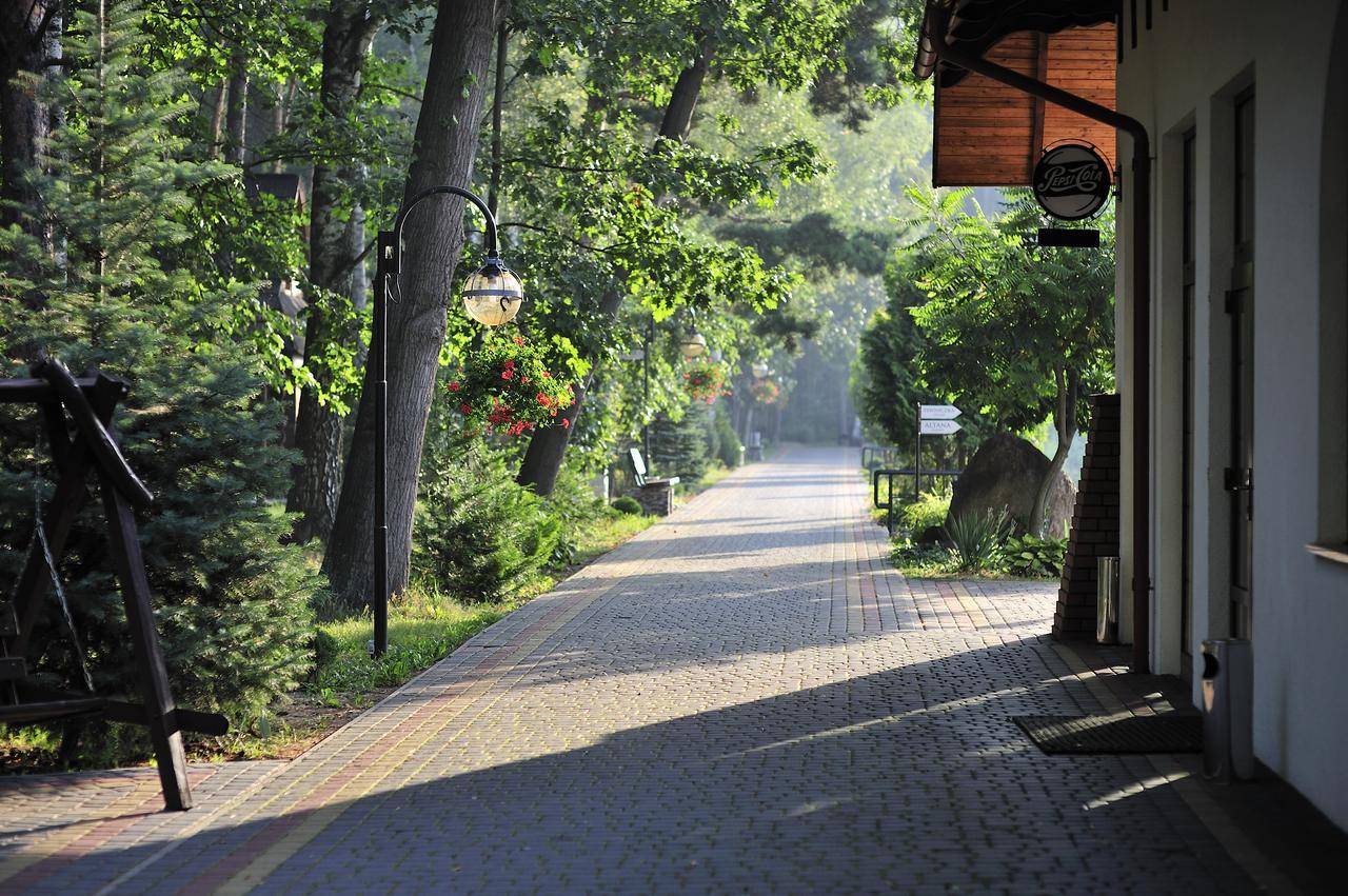 Malutkie Resort Radomsko Eksteriør billede