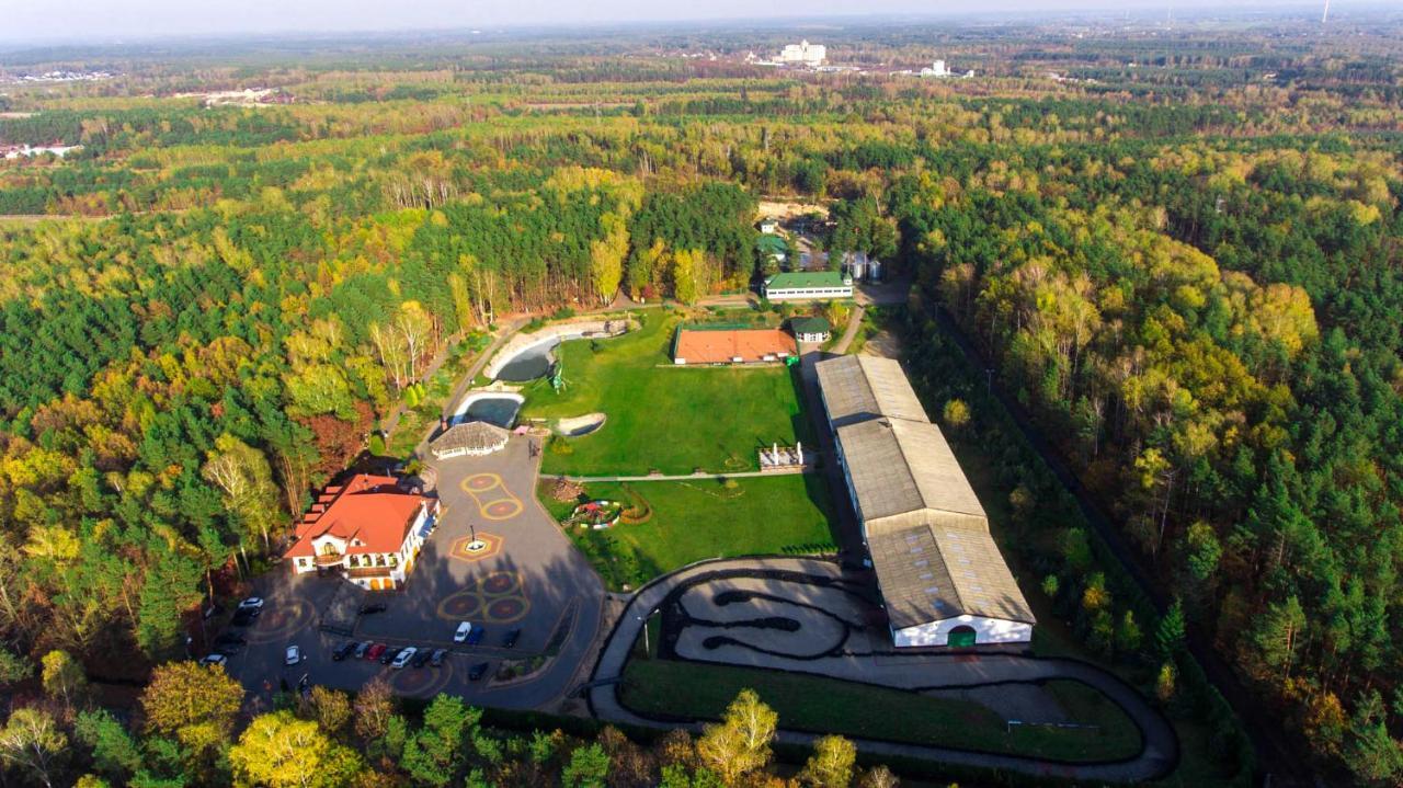 Malutkie Resort Radomsko Eksteriør billede